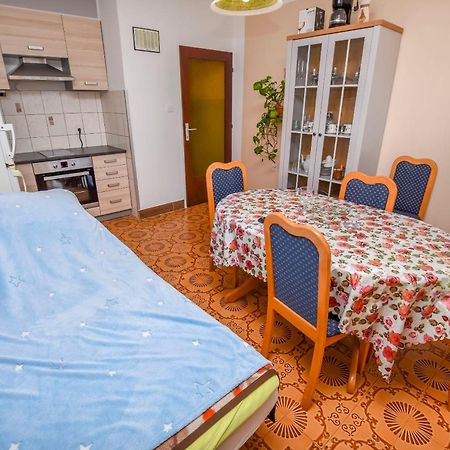 Apartments Luka Rogoznica  Luaran gambar