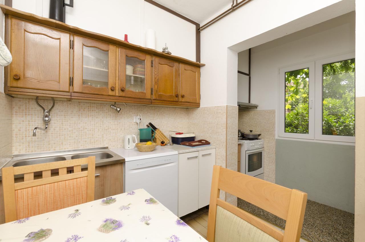 Apartments Luka Rogoznica  Luaran gambar
